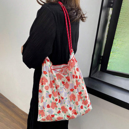 Retro Floral Pattern Tote Bag