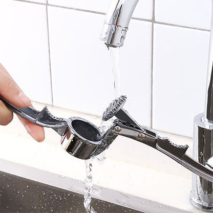 2-in-1 Garlic Press with Nutcracker