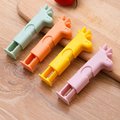 4 Pcs - Squeeze and Lock Bread Bag Clip